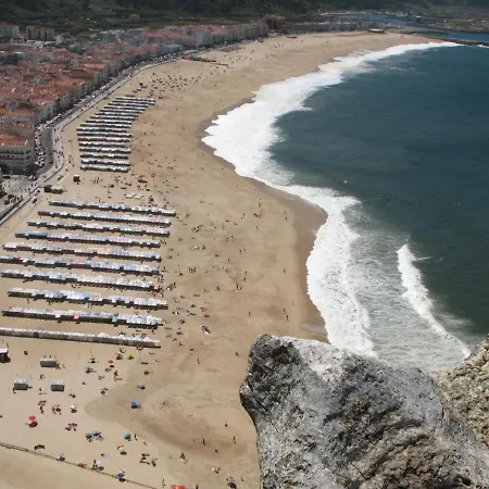 Casa Pisa Flores - Da Nazare